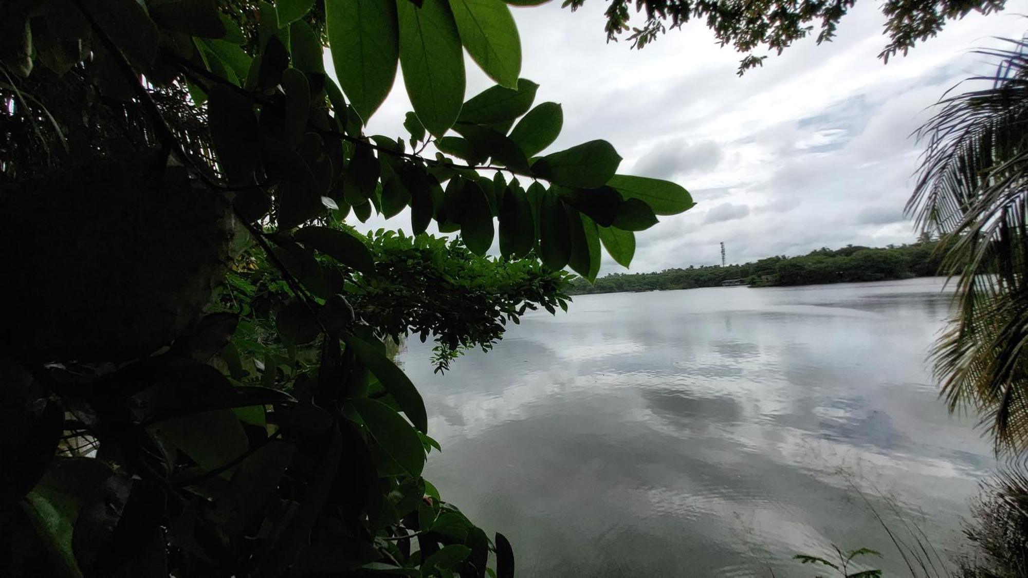 Lake Wave Hotel Anuradhapura Exterior foto